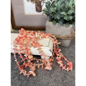 Vintage 1960s Pink & White Polished Shell Chip Necklace 27" - Brass Barrel Clasp